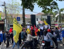 Demo Mahasiswa di Garut, Tuntut Transparansi Penanganan Kasus Korupsi