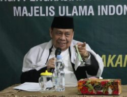 Prof. KH. Mukri Aji: Ahmadiyah Telah Difatwakan Sesat oleh MUI Sejak 1980