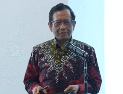 Bongkar Dilema Aparat saat Kerusuhan, Mahfud MD: Semua Pilihan Ada Risikonya