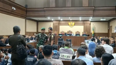 Sidang Nadiem Jadi Sorotan, Imparsial Ingatkan Independensi Pengadilan