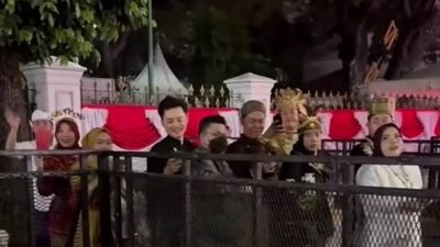 Demi Merasakan Langsung Upacara Kemerdekaan, Warga Antre Sejak Pukul 02.00 WIB